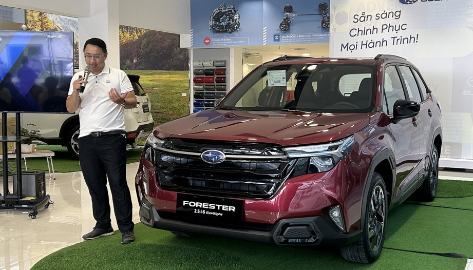 Subaru Forester thế hệ mới ra mắt tại Việt Nam: Xuất xứ mới, động cơ mới... và giá bán giữ kín